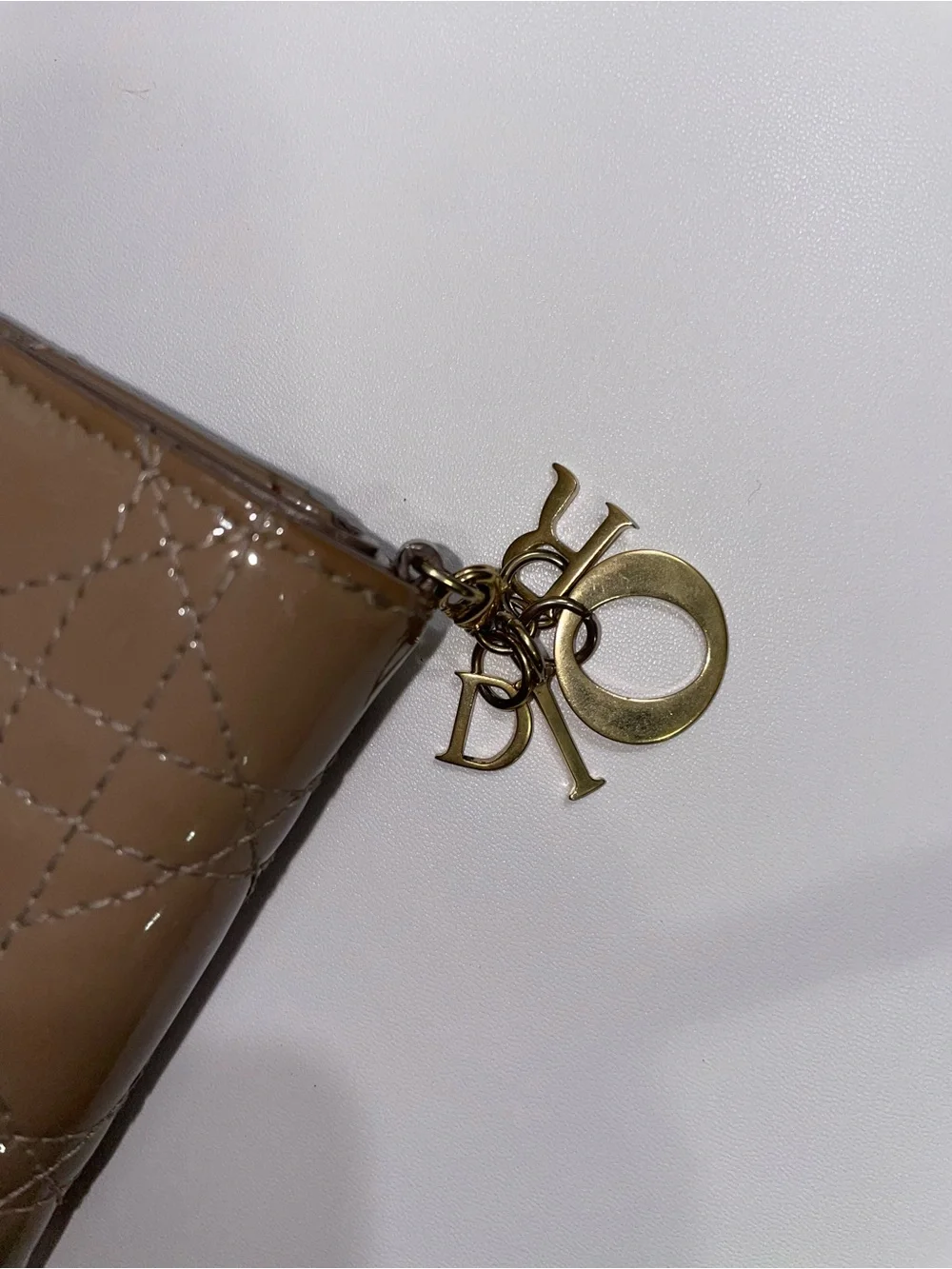 Authentic Christian Dior Patent Cannage Lady Dior Lotus Wallet Warm Taupe